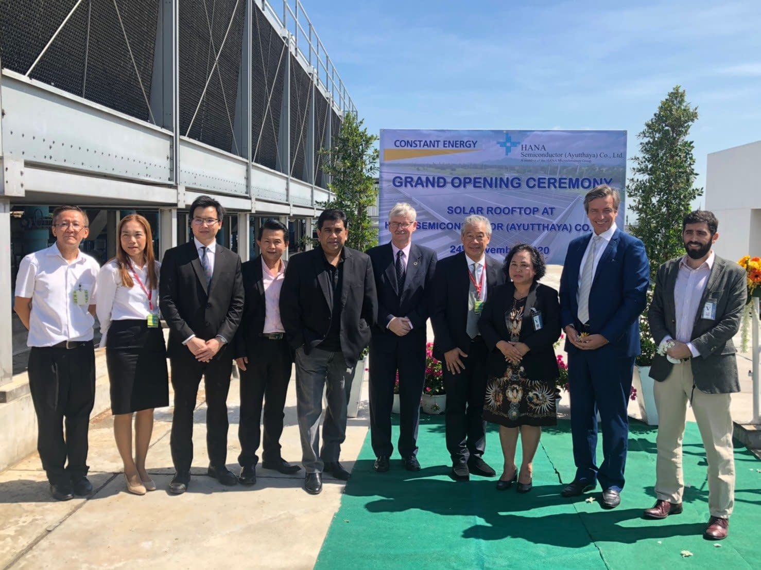 Read more about the article Hana Semiconductor (Ayutthaya) Solar Rooftop Power Plant Grand Opening participated by Constant Energy and honored by Hi-Tech IEAT