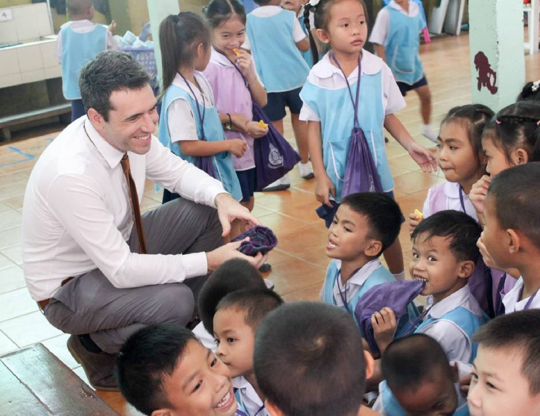 Read more about the article Constant Energy donates to a local school in Thailand as part of the Schneider Electric Bangpoo solar rooftop project
